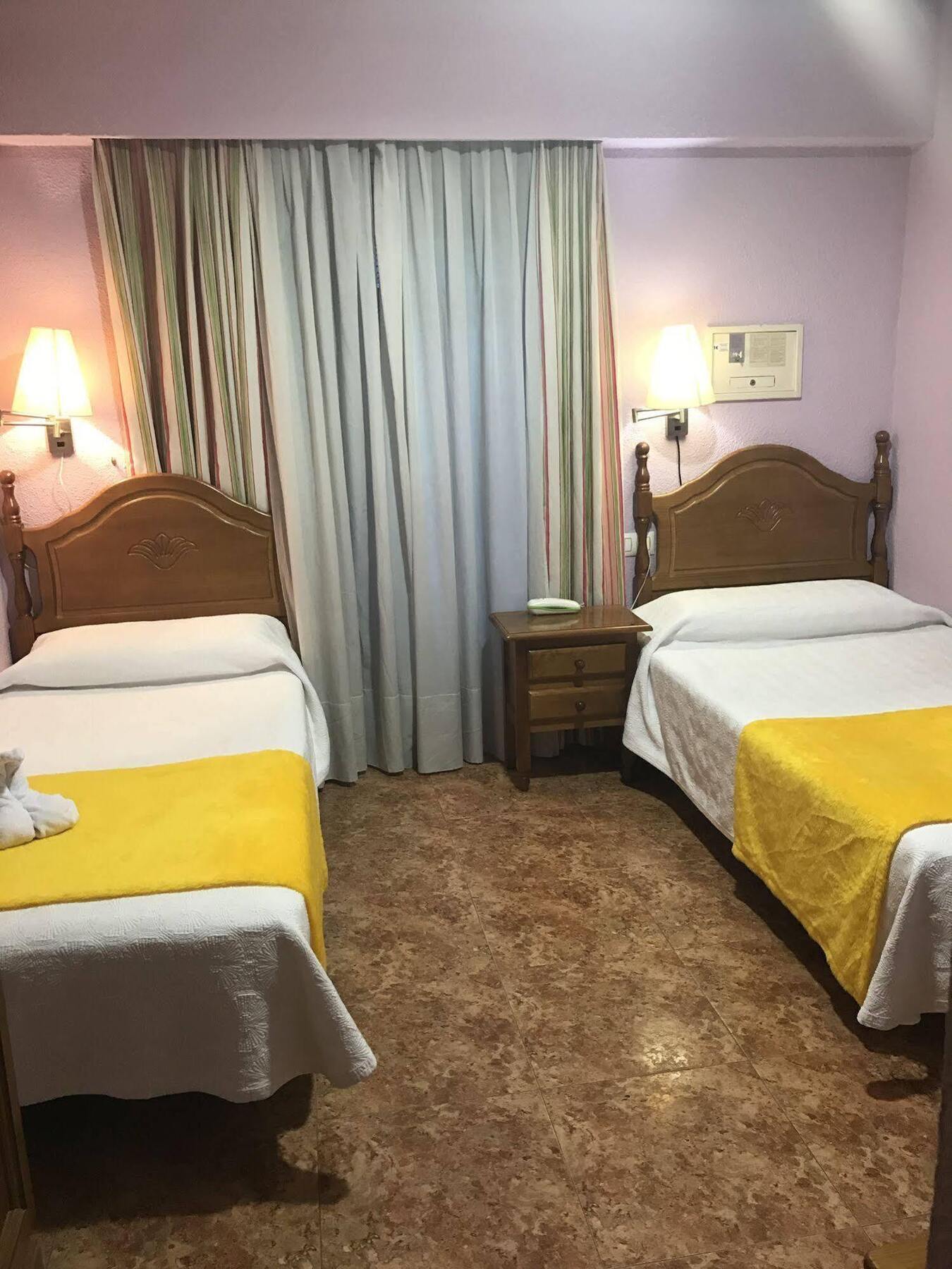 Madrid Playa Rooms Εξωτερικό φωτογραφία