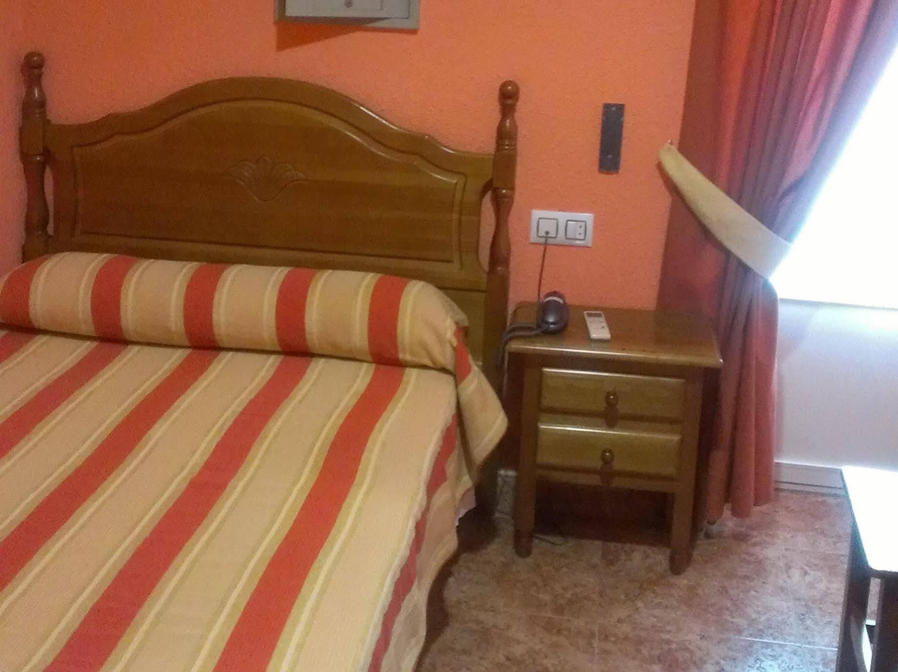 Madrid Playa Rooms Εξωτερικό φωτογραφία